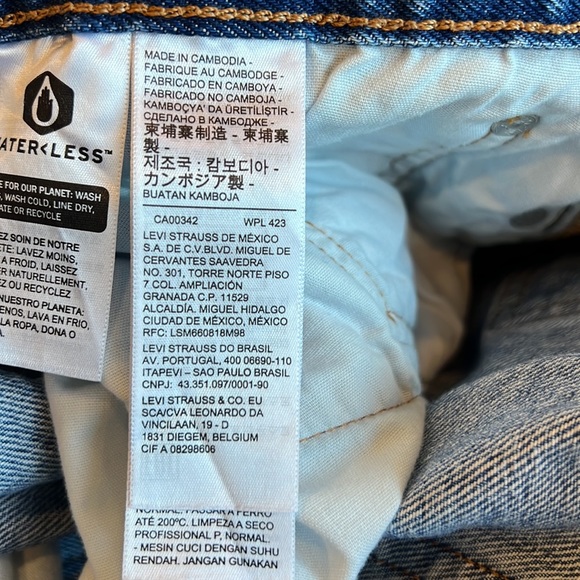 LEVI’S PREMIUM 501® ‘90S WOMEN'S JEANS - Destructed Indigo - Medium Wash - Picture 13 of 16